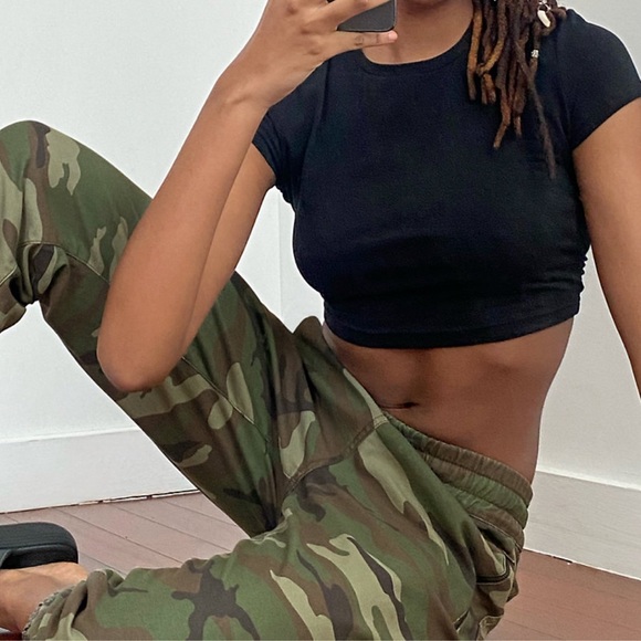 Aritzia Camo Alix Pant - Picture 10 of 12